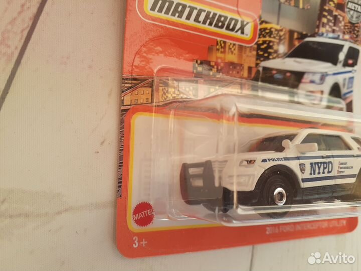 Matchbox машинки Ford interceptor