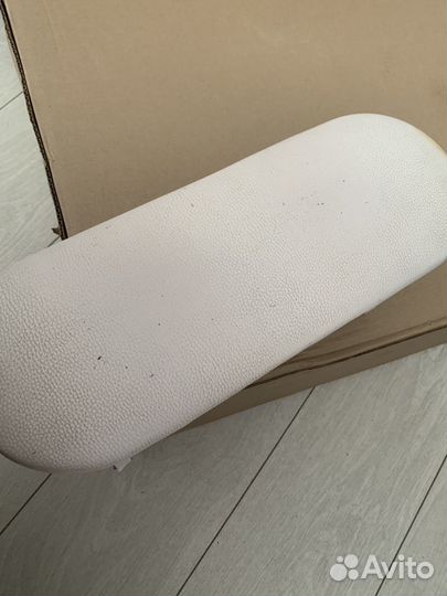 Подставка для рук маникюрная