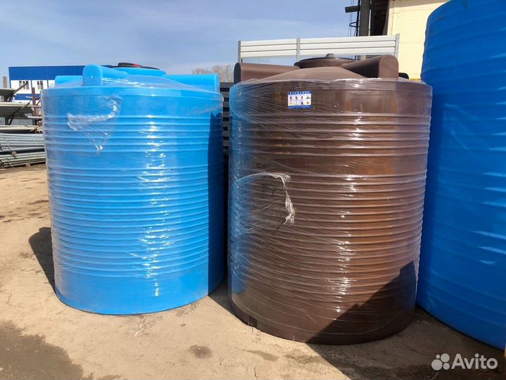 Пластиковая емкость, бак для воды 3000 литров