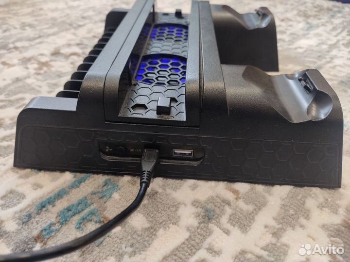 Зарядная станция PS4