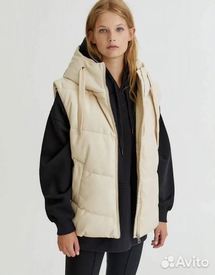 Жилетка pull bear
