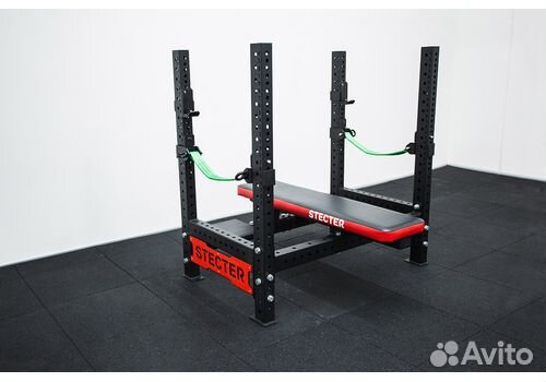 Стойки с горизонтальной скамьей для жима лежа