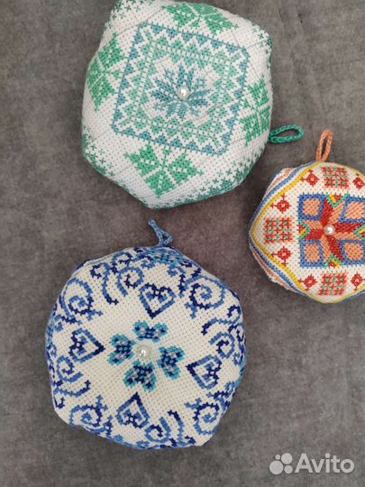 Бискорню(сувенир, игольница)