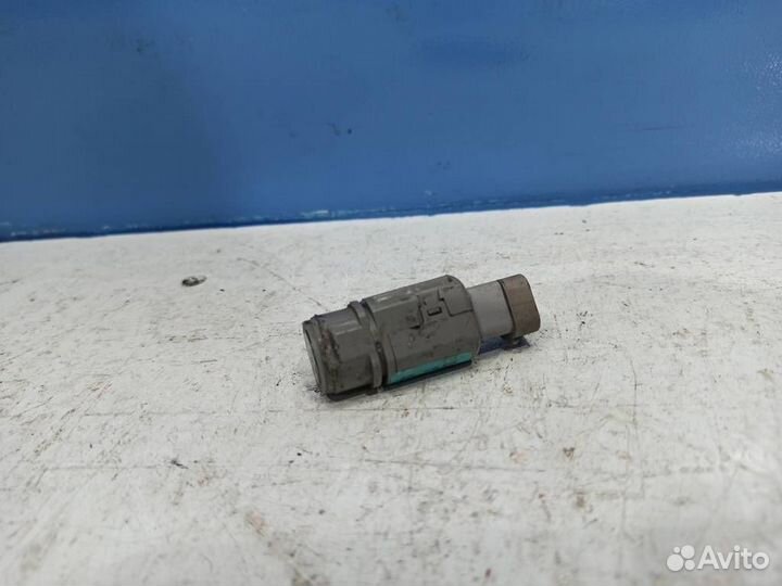 Датчик парковки задний Hyundai Grand Starex 2007