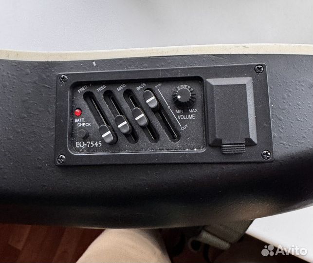 Martinez W - 164 P / BK электроакустическая гитара