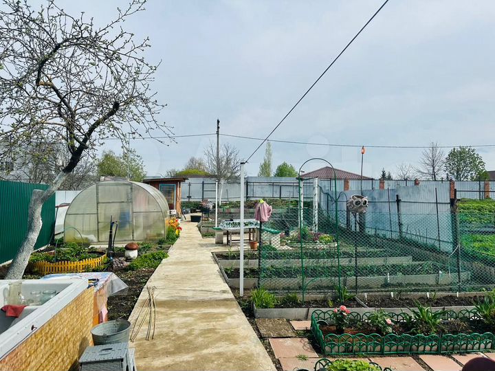 Дача 28,7 м² на участке 5 сот.