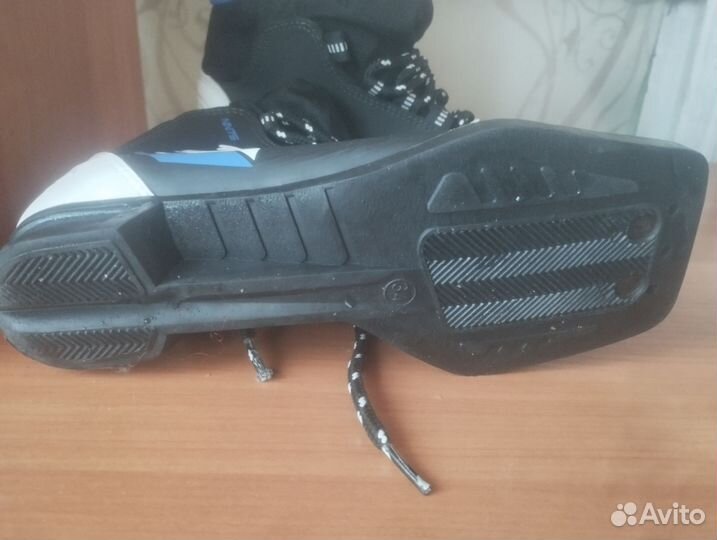 Лыжные ботинки trek