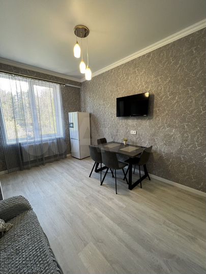 2-к. квартира, 55 м², 4/7 эт.