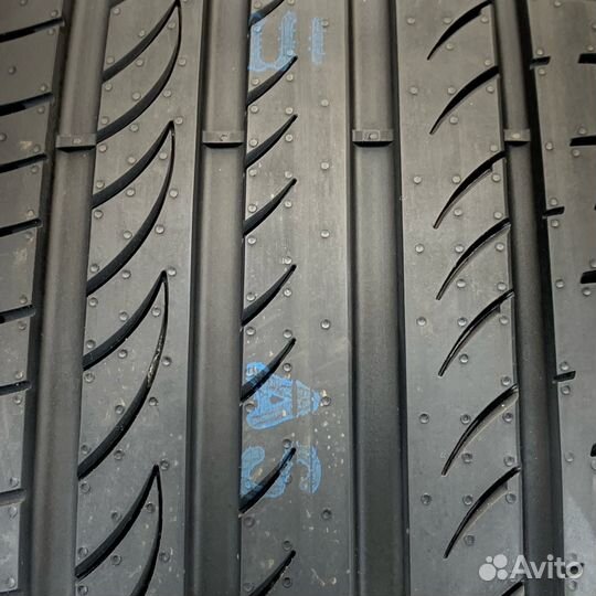 Pirelli Powergy 245/40 R19 98Y