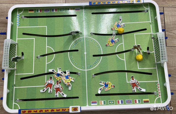Как новый.Настольный футбол, мини футбол