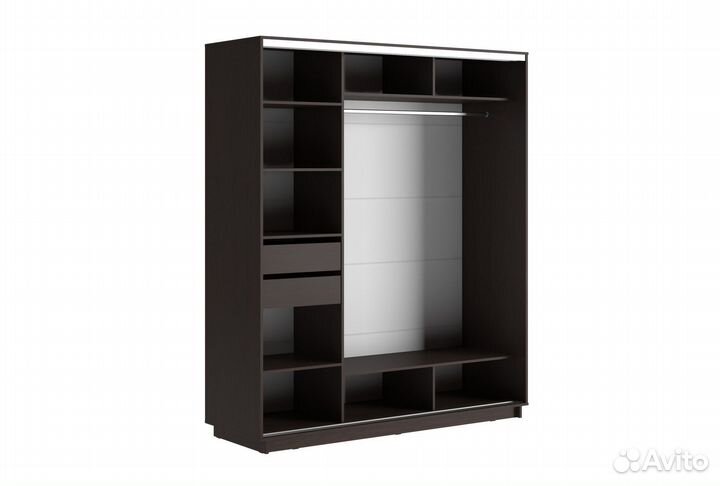 Шкаф купе трехдверный