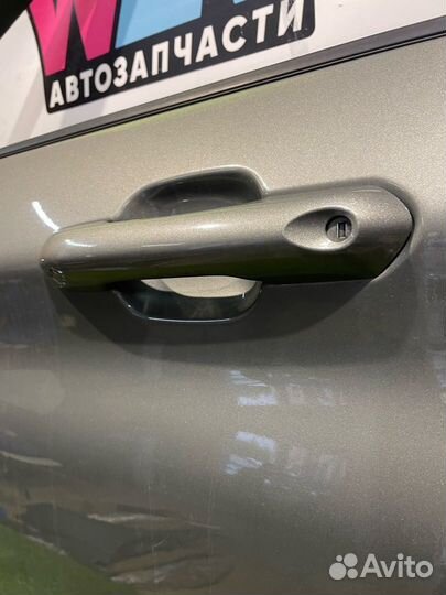 Ручка наружная двери передней левой Ford Explorer