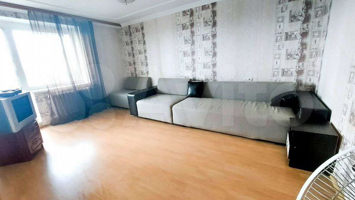 2-к. квартира, 65 м², 10/10 эт.