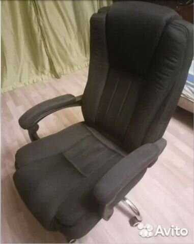 Офисное компьюрное кресло