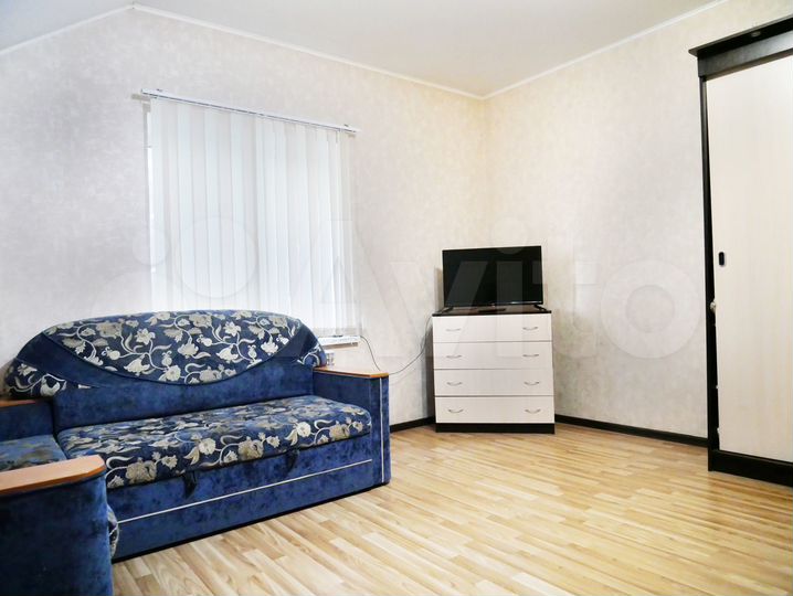 2-к. квартира, 57 м², 4/4 эт.