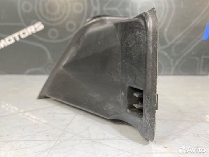 Щиток салонного фильтра левый Bmw X5 E53 M54B30