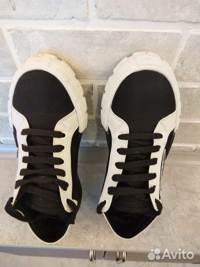 Ботинки женские