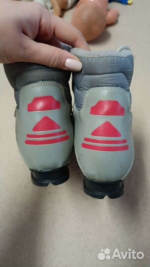 Лыжные ботинки