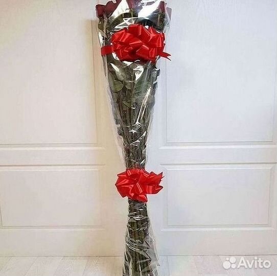 Метровые розы Доставка цветов