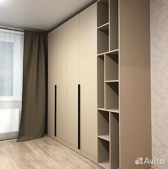 Шкаф распашной Z 607