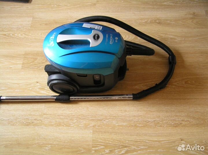 Продам моющий пылесос LG V-C9561WNT