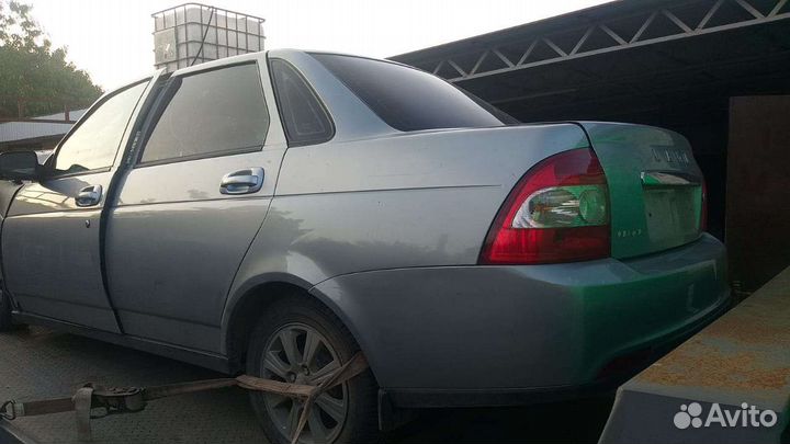 Приора 2010г в разборе