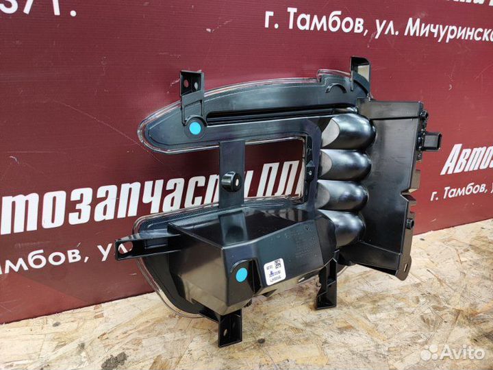 Дневной ходовой огонь передний правый Renault