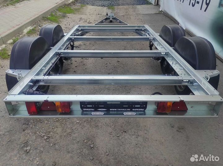 Двухосный прицеп платформа
