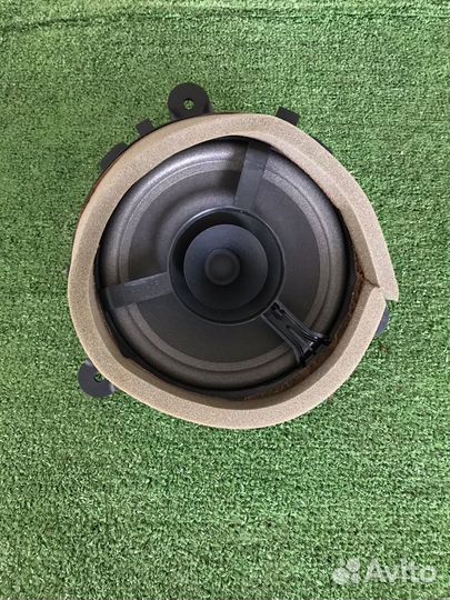 Колонки задних дверей volvo XC 90 25 W