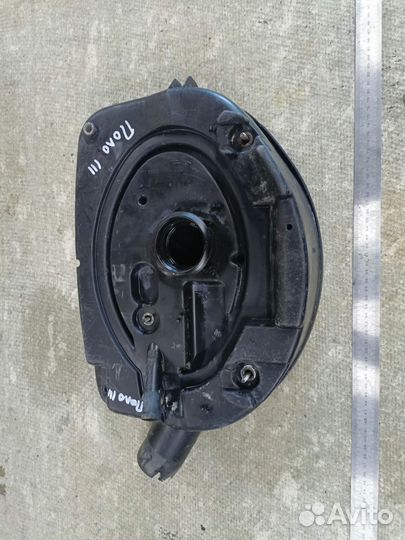 Корпус воздушного фильтра Volkswagen Polo 3 AEE