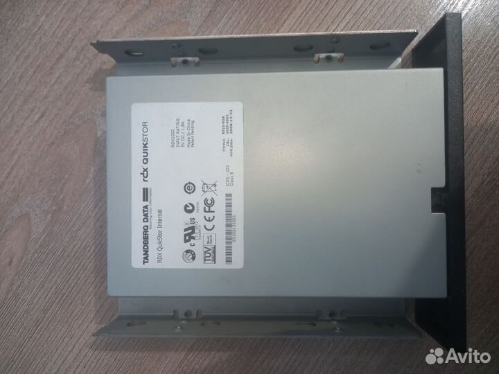 Модуль внутреннего диска SATA Tandberg RDX1000 RDX