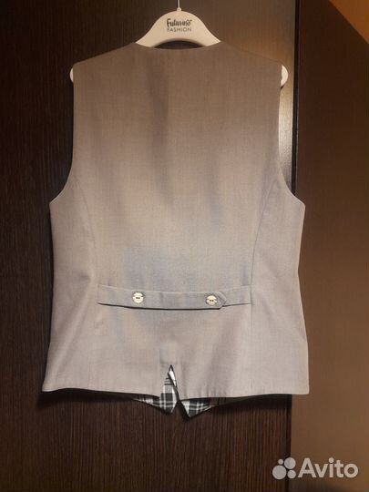 Форма школьная 3-4 класс,жилет, брюки