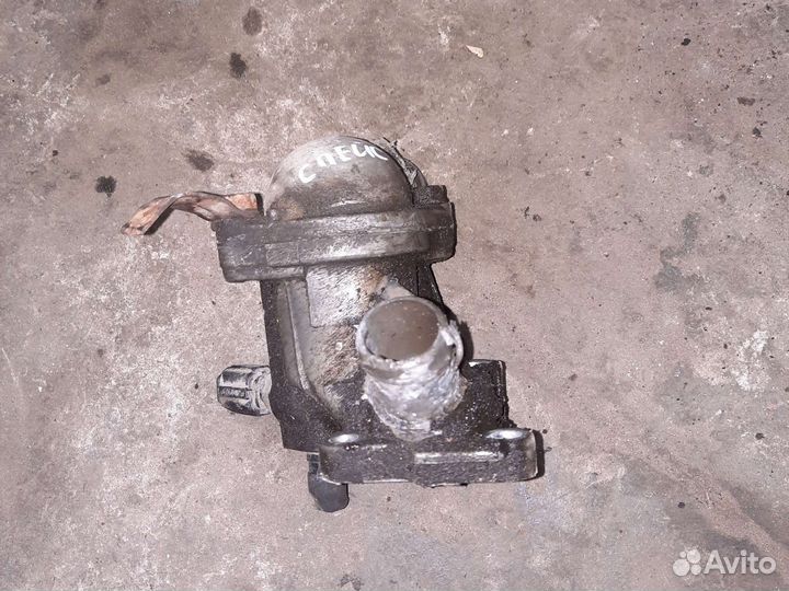 Корпус термостата Mitsubishi space star