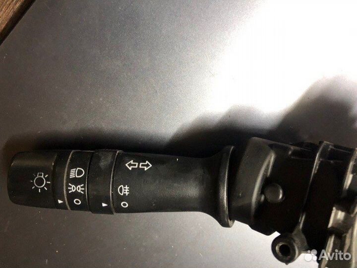 Переключатель поворотов Hyundai Solaris 1