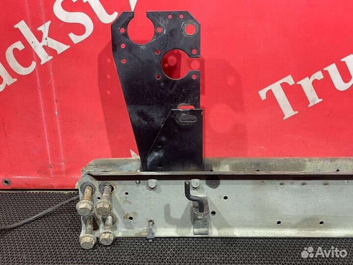 Кронштейн перекидок Daf XF105