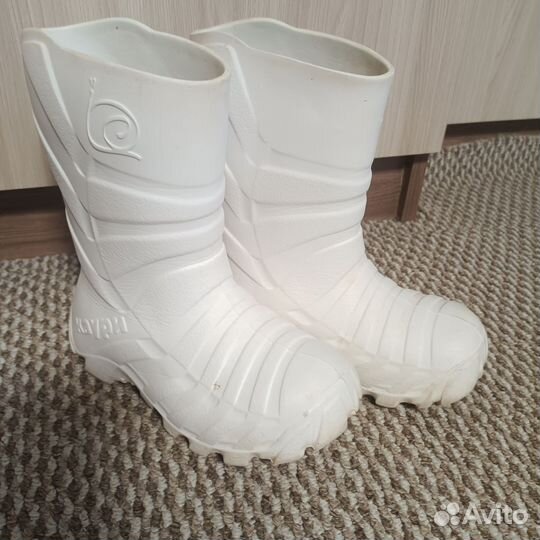 Резиновые сапоги