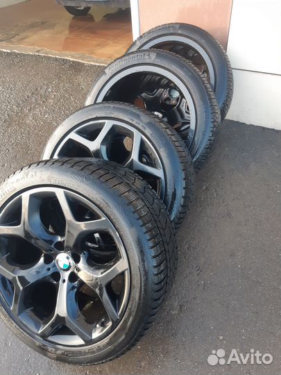 Комплект оригинальных разношироких колес BMW R20