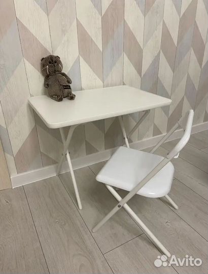 Новый набор детской мебели стол и стул