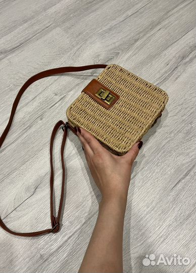 Сумка United Colors of Benetton