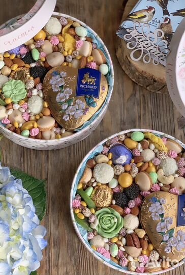 Подарочные наборы к 8 Марта