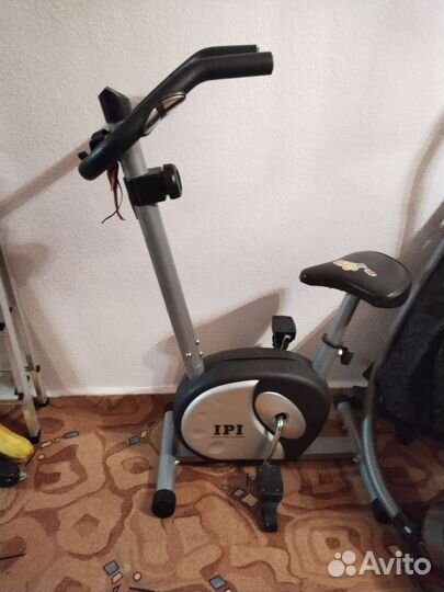 Велотренажер