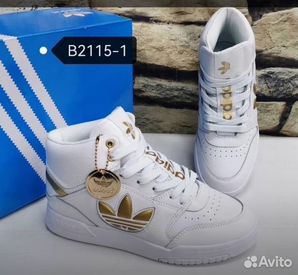 Женские кроссовки Адидас (демисезонные)