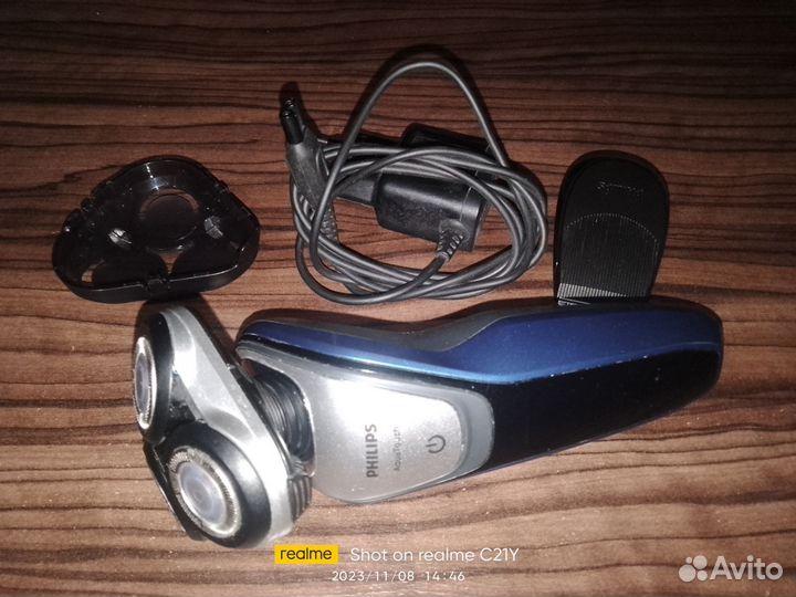 Электробритва Philips AquaTouch S5420