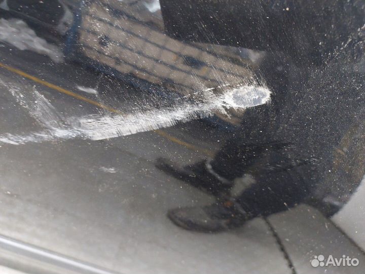 Дверь правая передняя Volkswagen Polo