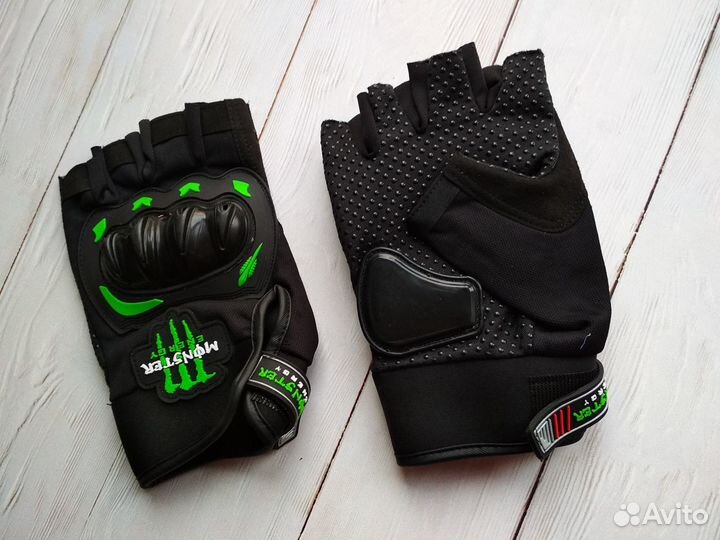 Перчатки для мото- вело- спорта