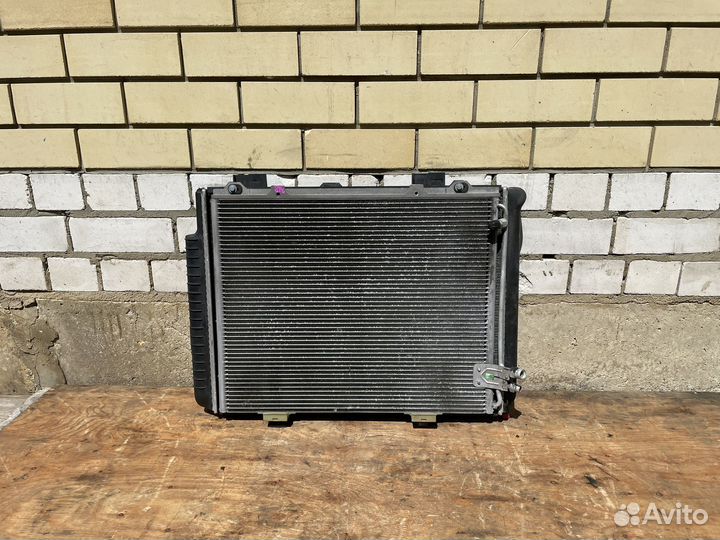 Кассета радиаторов mercedes W210 E240 M112 АКПП