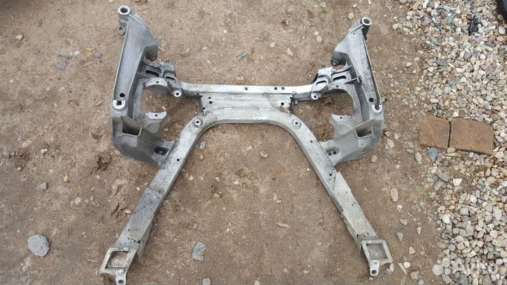 Передний подрамник bmw e65 e66 балка подмоторная