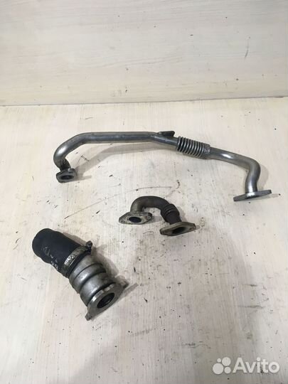 Патрубок Турбины Фольксваген пассат Б6 cbab