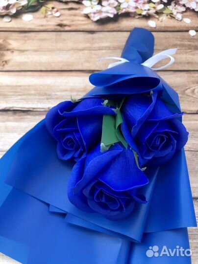 Мини букет из мыльных роз