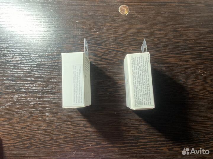 Коробки от наушников apple